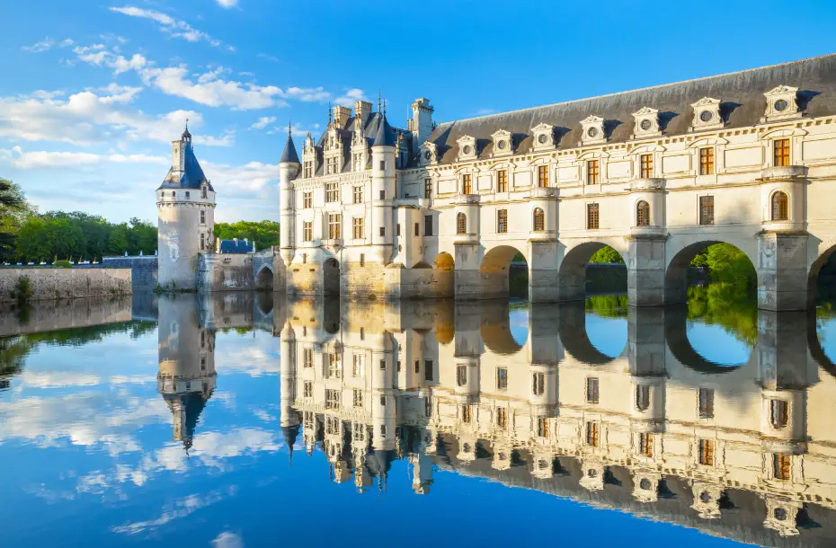 Θέα του Château de Chenonceau, που βρίσκεται στην κοιλάδα του Λίγηρα, στο μικρό χωριό Chenonceaux